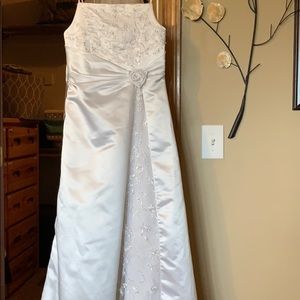 Girls wedding dress